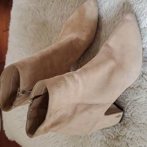 ️‍🔥 SAM EDELMAN Suede Ankle Boots Size 9